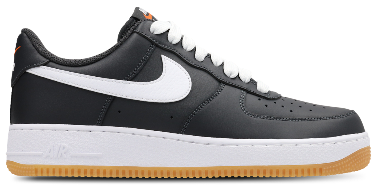 Nike Air Force 1 Low Immagine 1 di 7. Tocca per aprire la galleria fotografica.