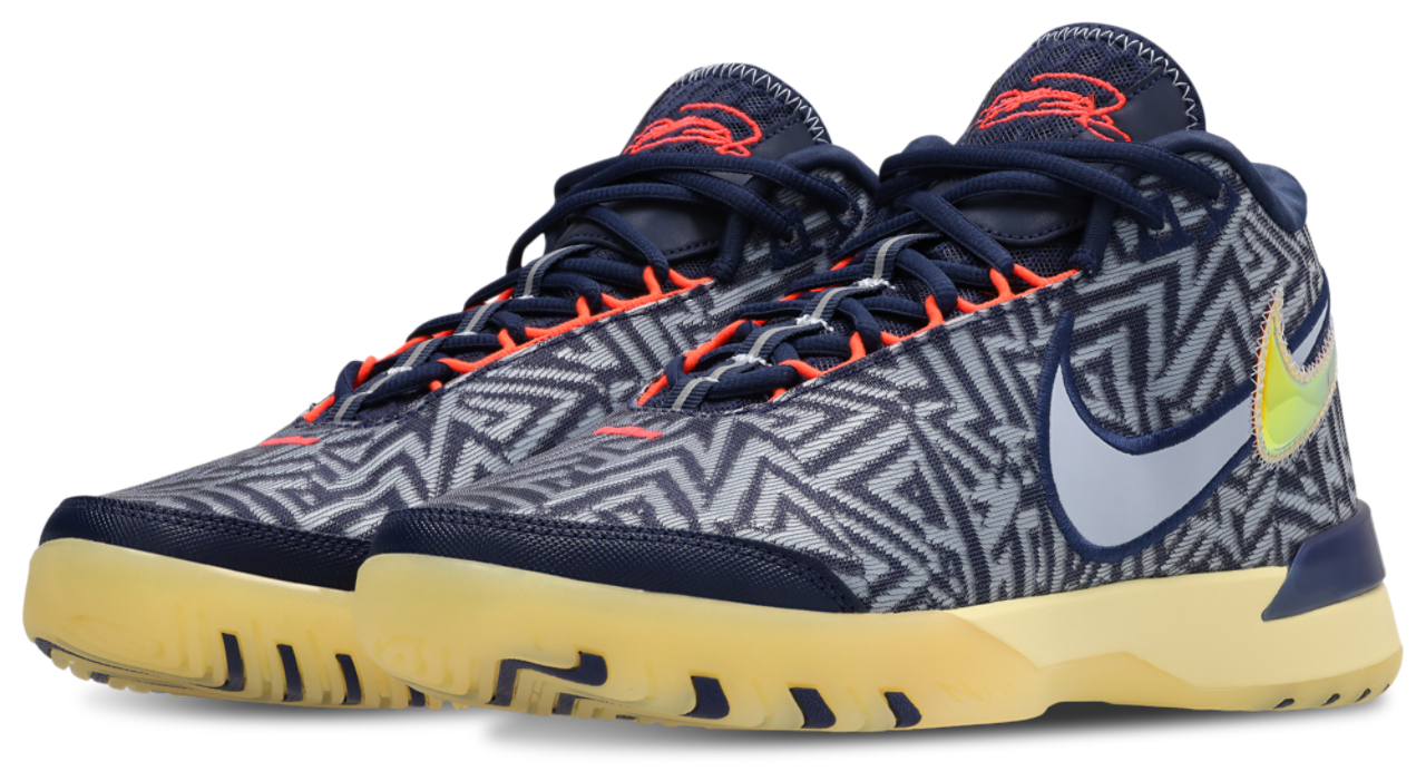 Nike Lebron Nxxt Gen Bild 2 von 8. Antippen, um die Fotogalerie zu öffnen.