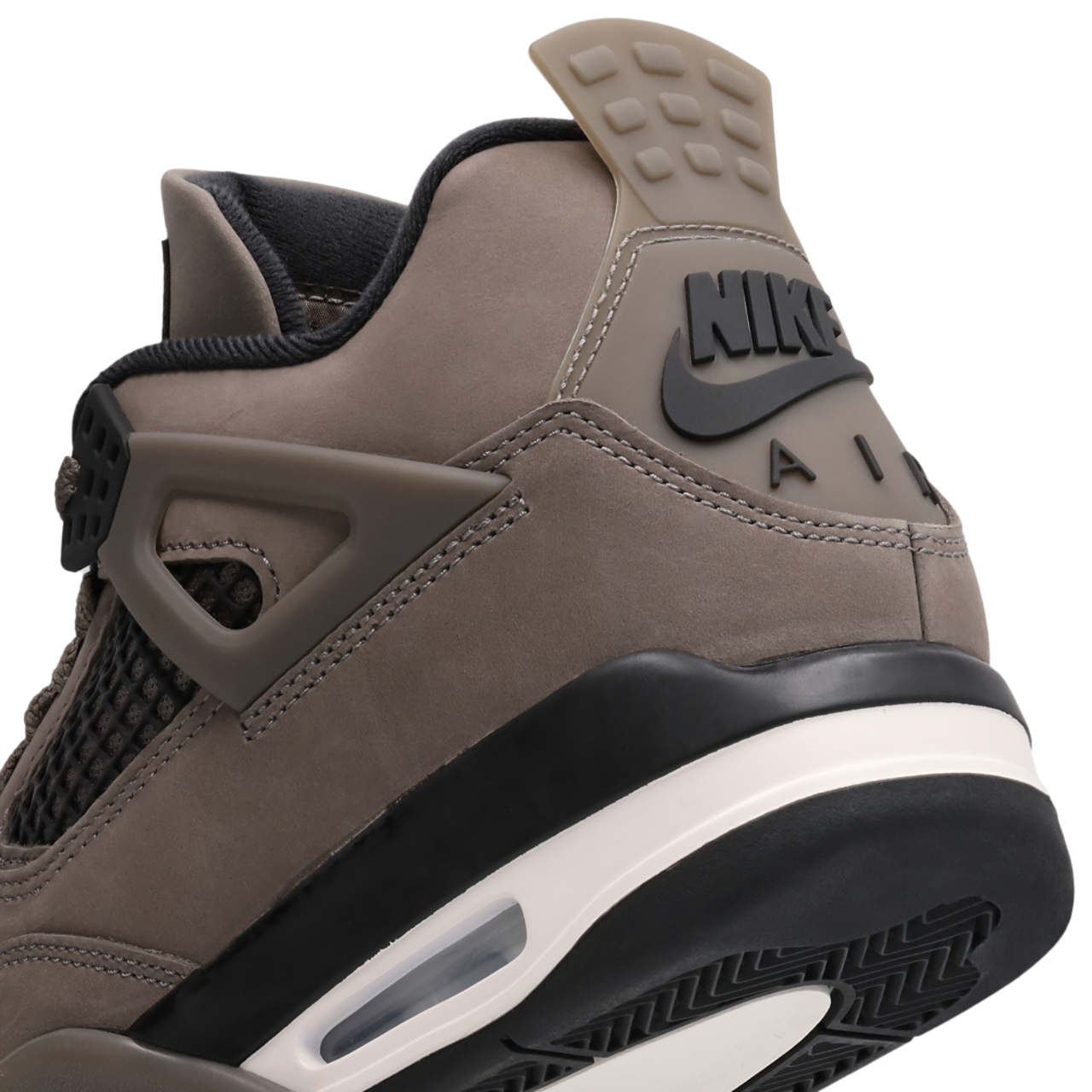 Jordan AJ4 Retro Image 7 of 7. Tap to open photo gallery.