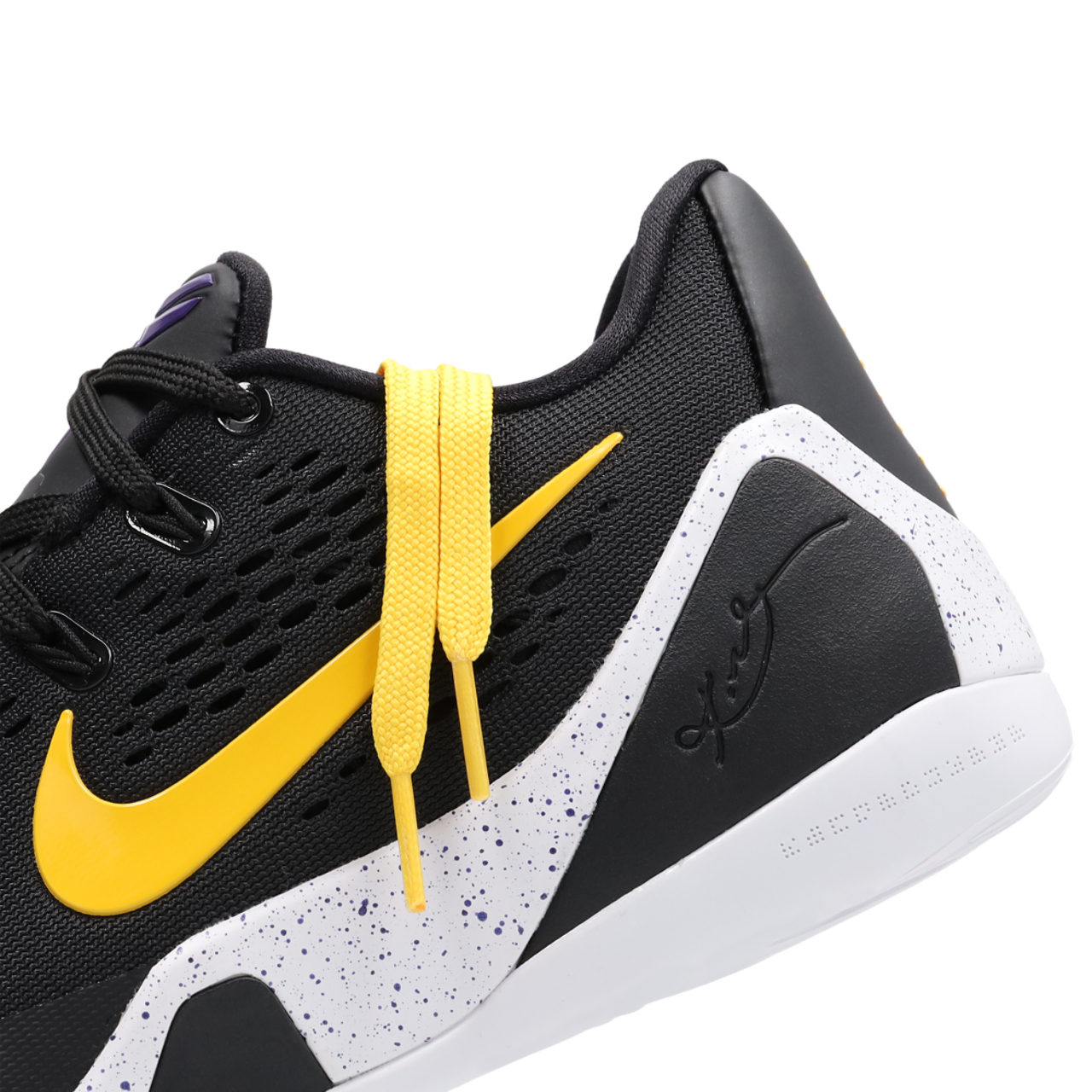 Nike Kobe 9 Protro Image 7 of 7. Tap to open photo gallery.
