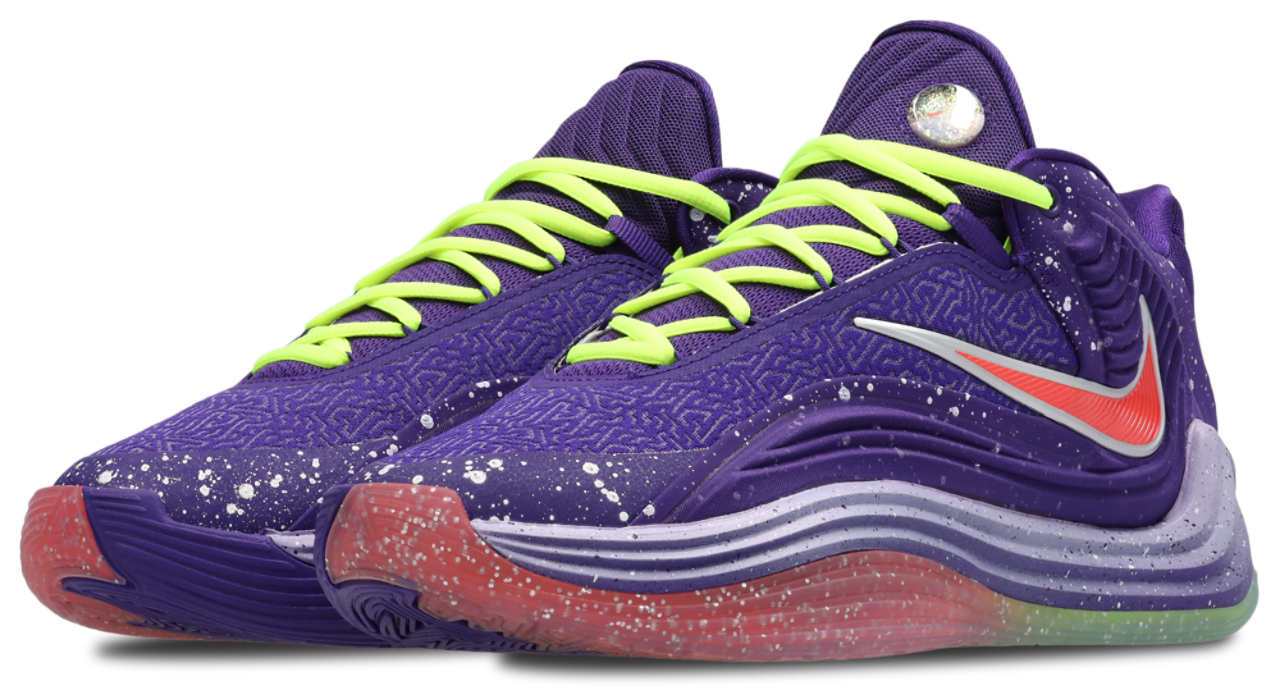 Nike Zoom Freak 7 Image 2 of 8. Tap to open photo gallery.