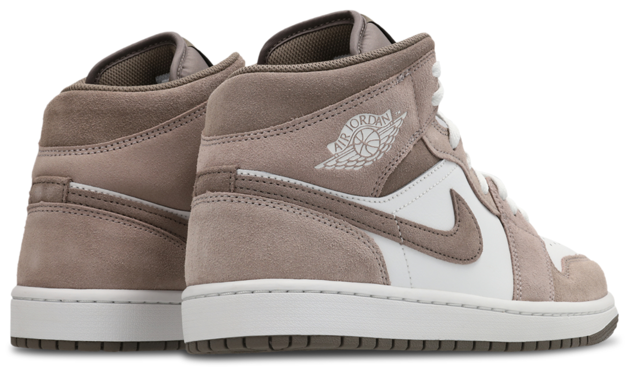 Jordan AJ1 Mid Bild 3 von 7. Antippen, um die Fotogalerie zu öffnen.