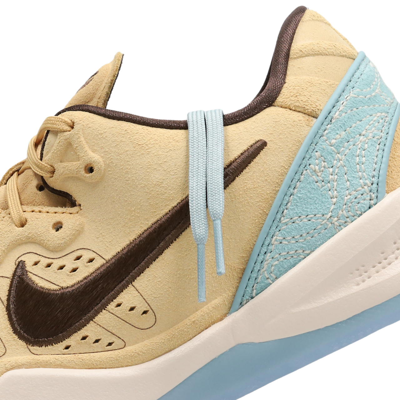 Nike Kobe VIII Protro Bild 8 von 8. Antippen, um die Fotogalerie zu öffnen.