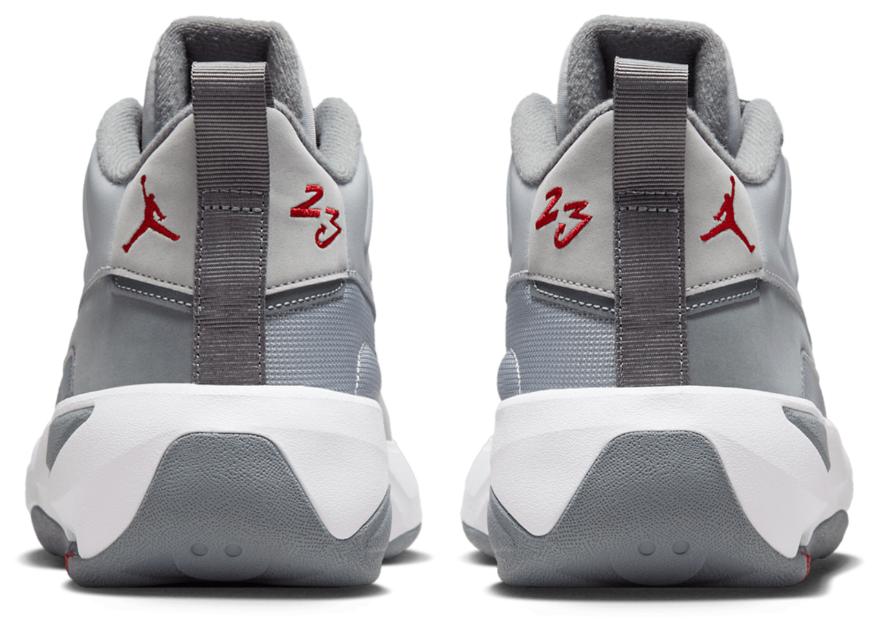 Jordan Max Aura 7 Bild 6 von 6. Antippen, um die Fotogalerie zu öffnen.