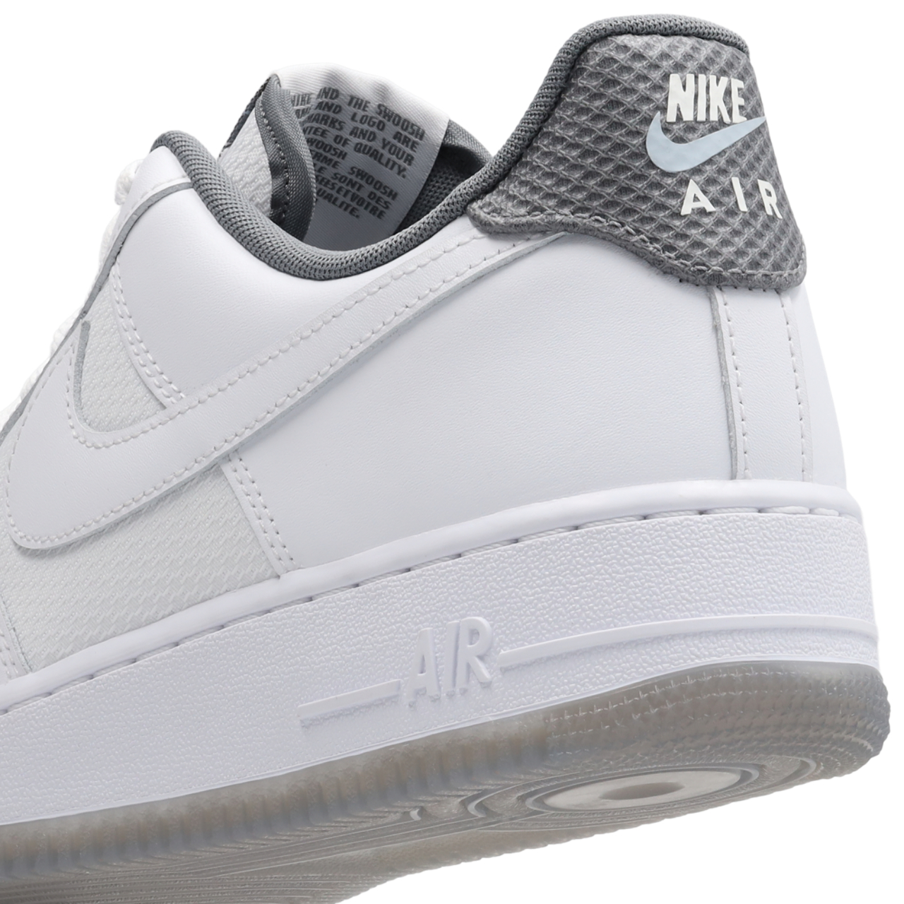 Nike Air Force 1 Low Bild 7 von 7. Antippen, um die Fotogalerie zu öffnen.