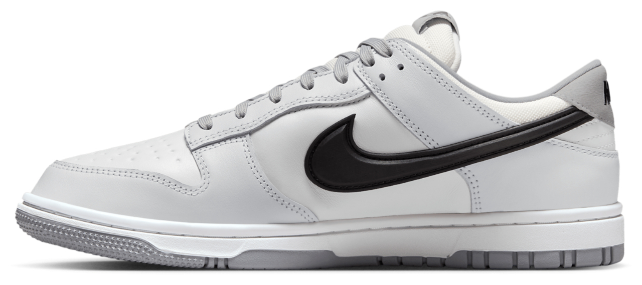 Nike Dunk Low Gore-tex Image 3 of 6. Tap to open photo gallery.