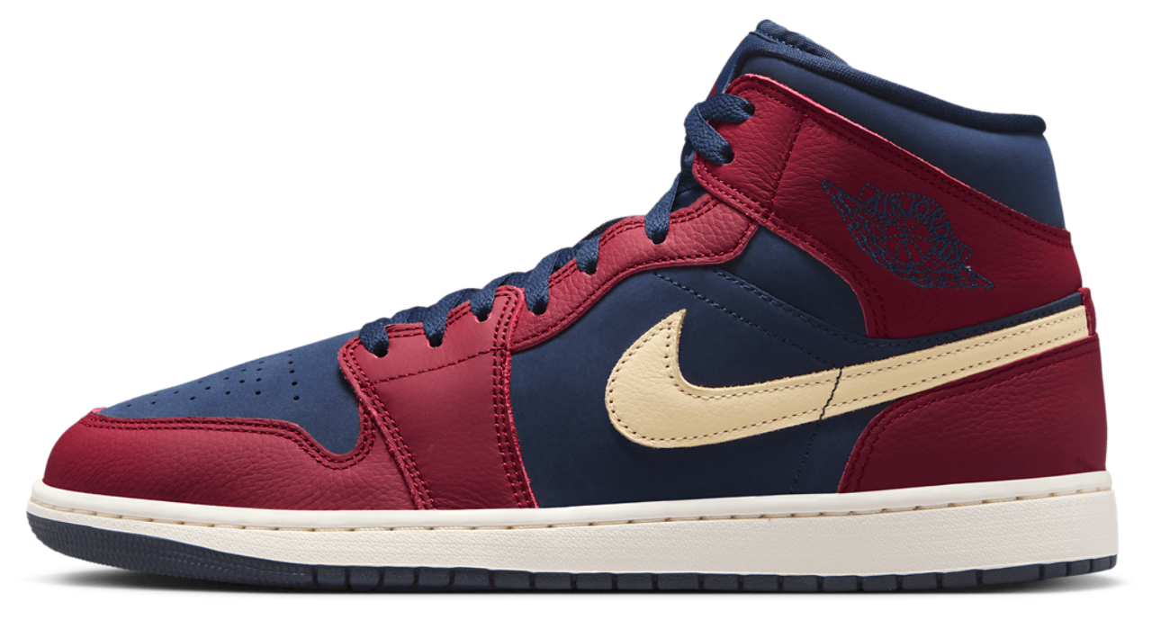 Jordan AJ1 Mid Image 3 sur 6. Appuyez pour ouvrir la galerie de photos.