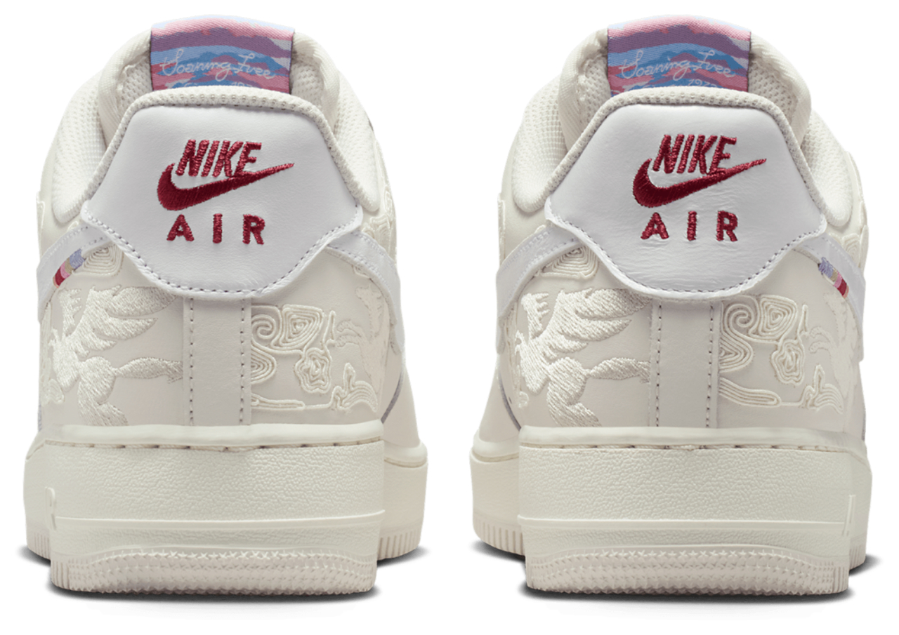 Nike Air Force 1 '07 Image 6 of 6. Tap to open photo gallery.