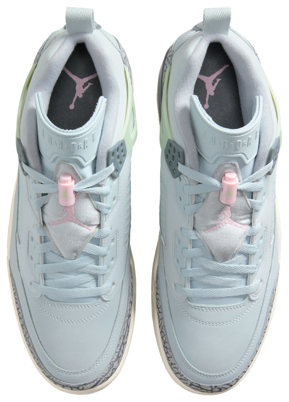 Jordan Spizike Low Image 4 of 6. Tap to open photo gallery.