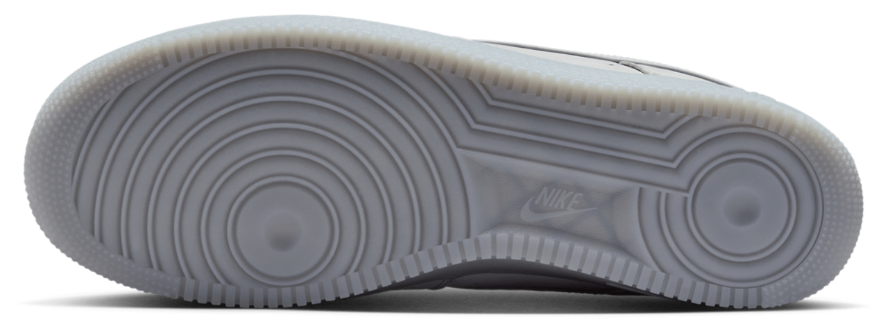 Nike Air Force 1 '07 Se Bild 5 von 7. Antippen, um die Fotogalerie zu öffnen.