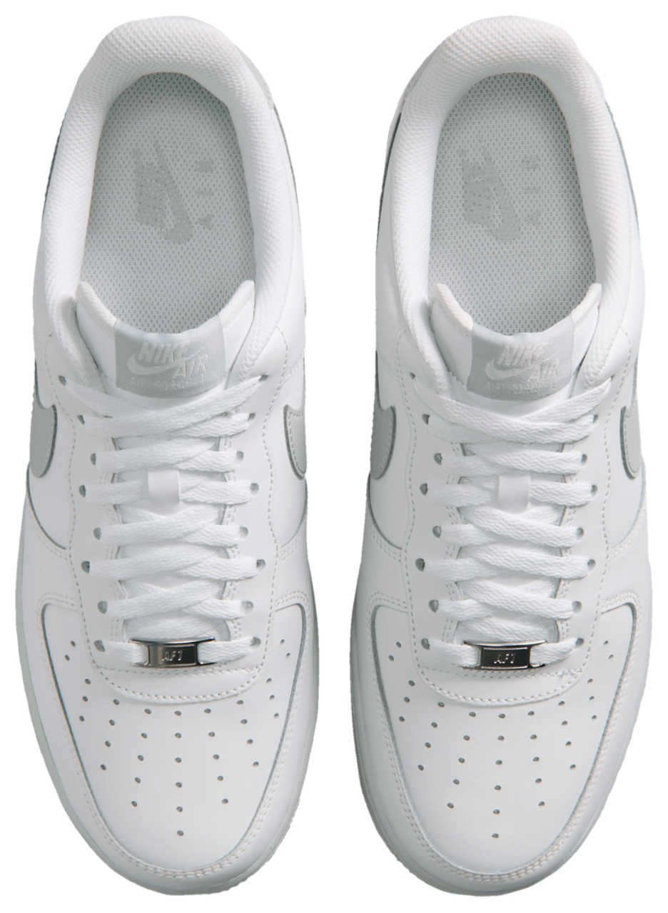 Nike Air Force 1 '07 Imagen 4 de 6. Toque para abrir la galería de fotos.