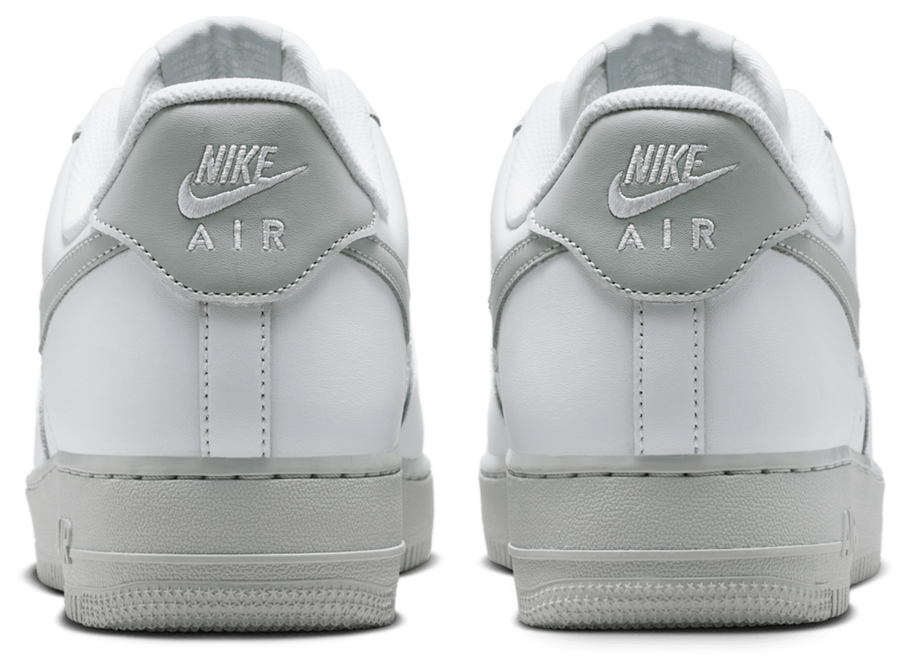 Nike Air Force 1 '07 Imagen 6 de 6. Toque para abrir la galería de fotos.