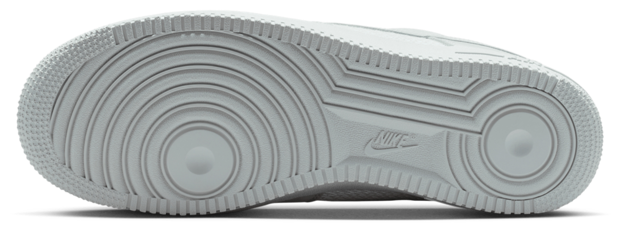 Nike Air Force 1 '07 Lv8 Image 5 of 6. Tap to open photo gallery.