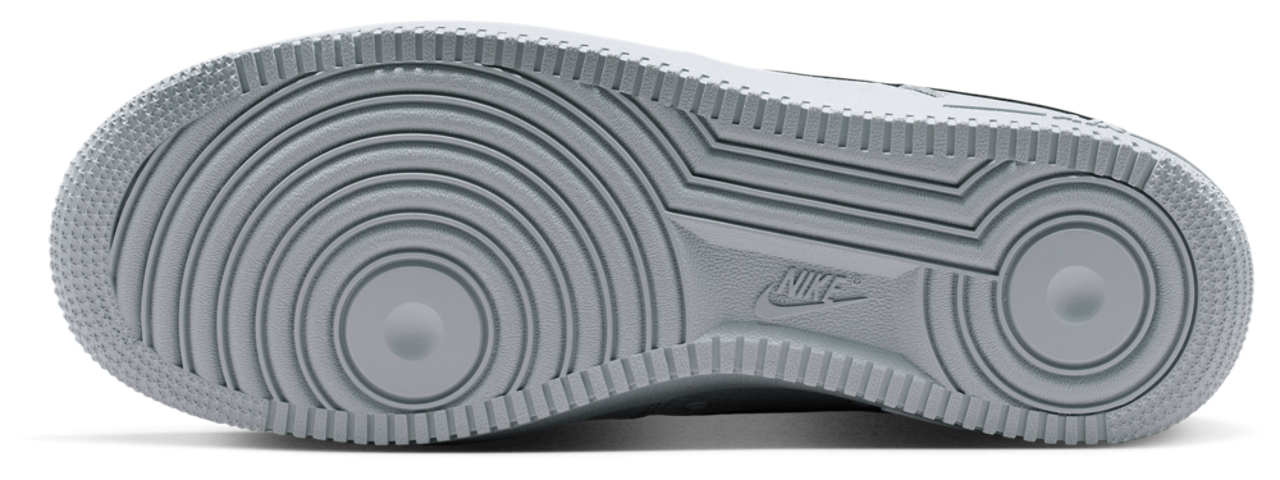 Nike Air Force 1 '07 Lv8 Image 5 of 6. Tap to open photo gallery.