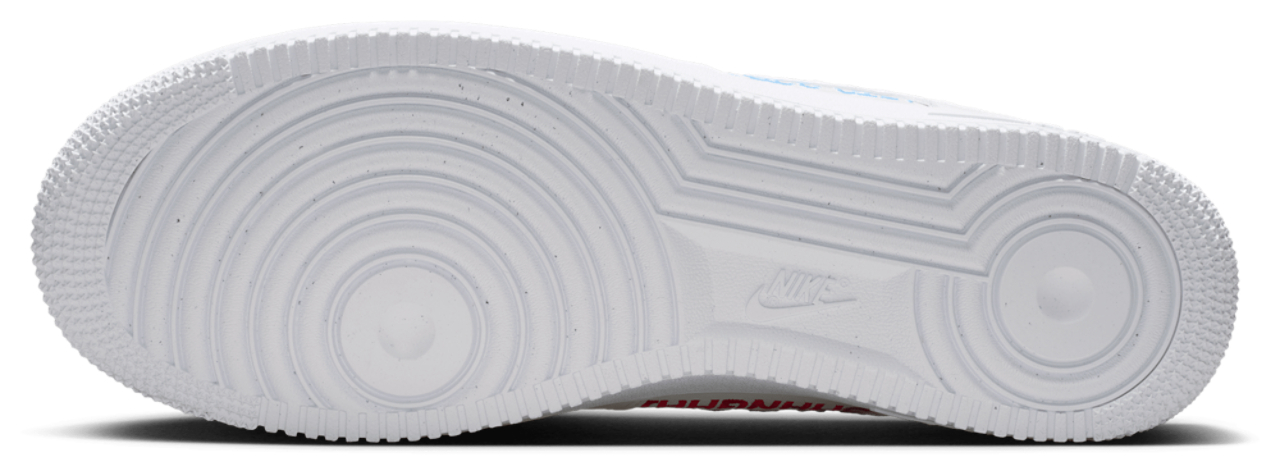 Nike Air Force 1 '07 Lv8 Bild 5 von 6. Antippen, um die Fotogalerie zu öffnen.