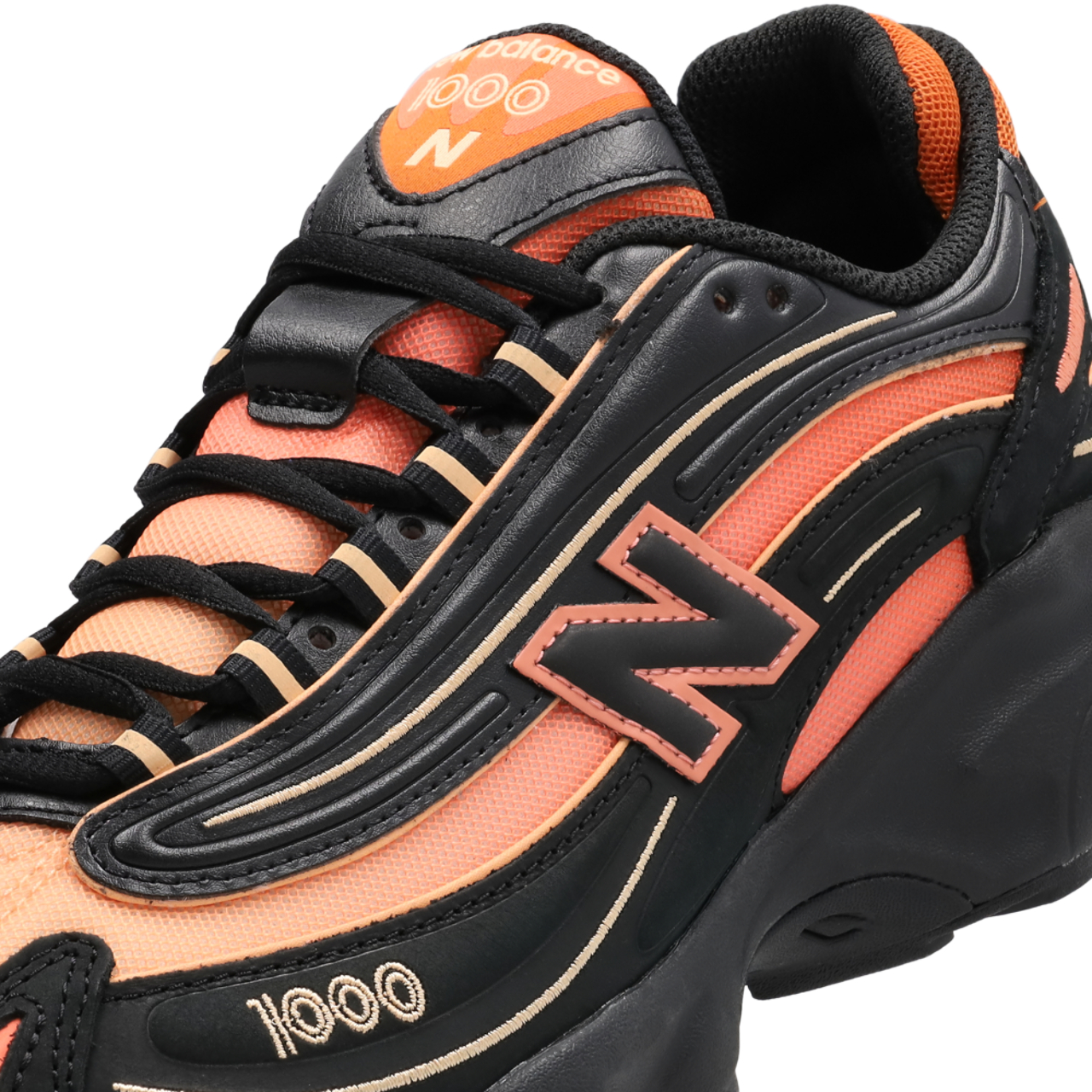 New Balance 1000 Image 8 sur 8. Appuyez pour ouvrir la galerie de photos.