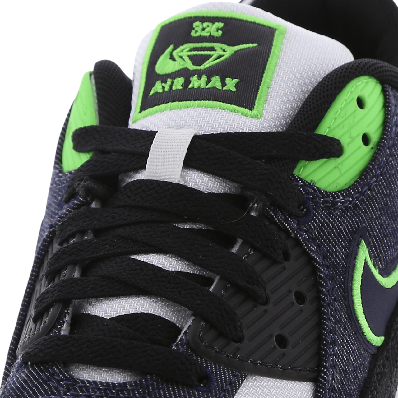 Nike Air Max 90 Emerald Image 7 of 7. Tap to open photo gallery.