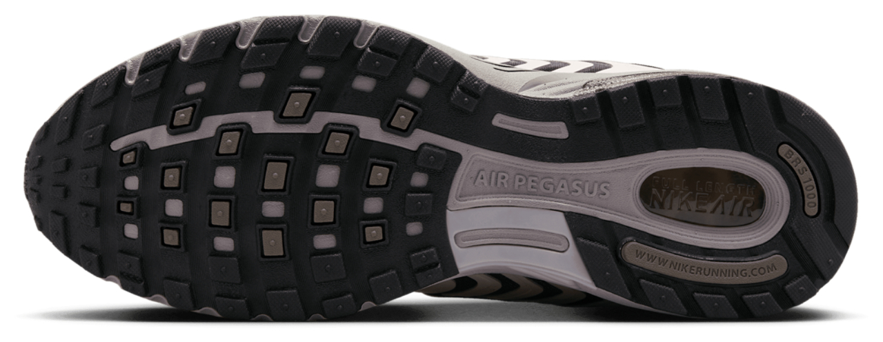 Nike Pegasus 2005 Afbeelding 5 van 6. Tik om de fotogalerij te openen..