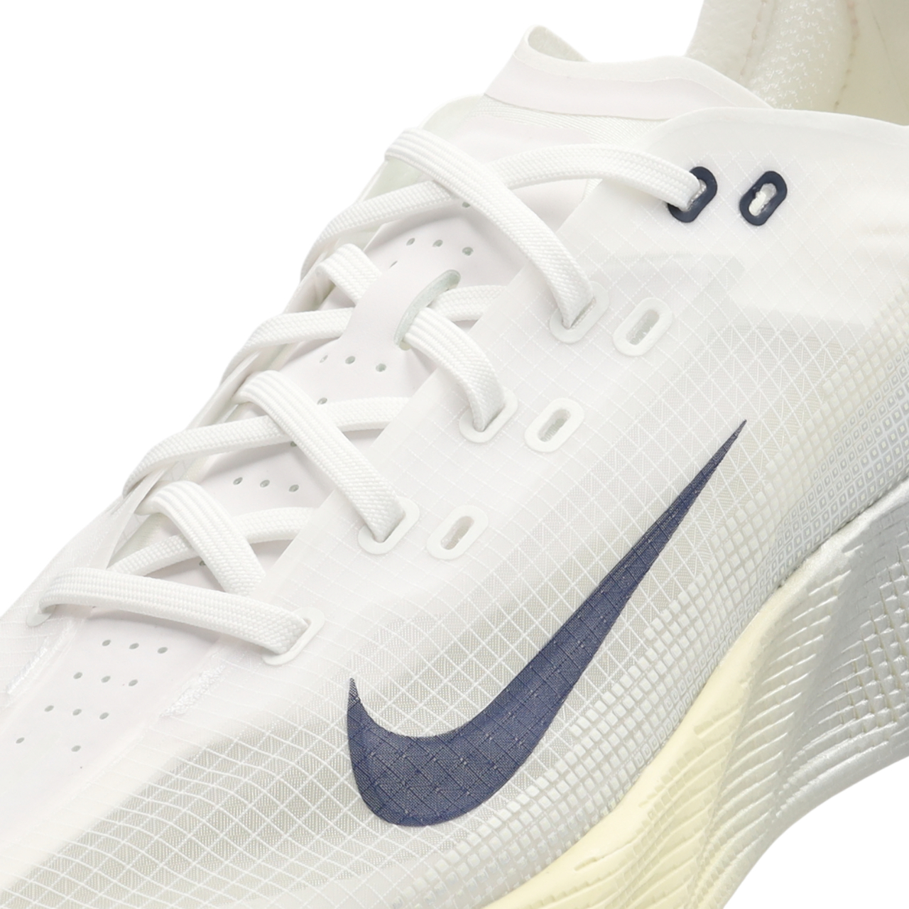 Nike Ava X Bild 8 von 8. Antippen, um die Fotogalerie zu öffnen.