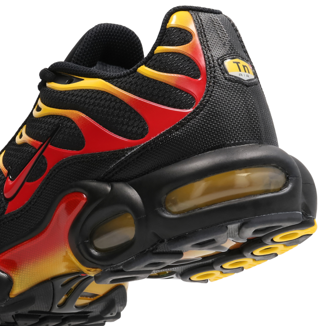 Nike Air Max Tuned 1 Immagine 7 di 7. Tocca per aprire la galleria fotografica.