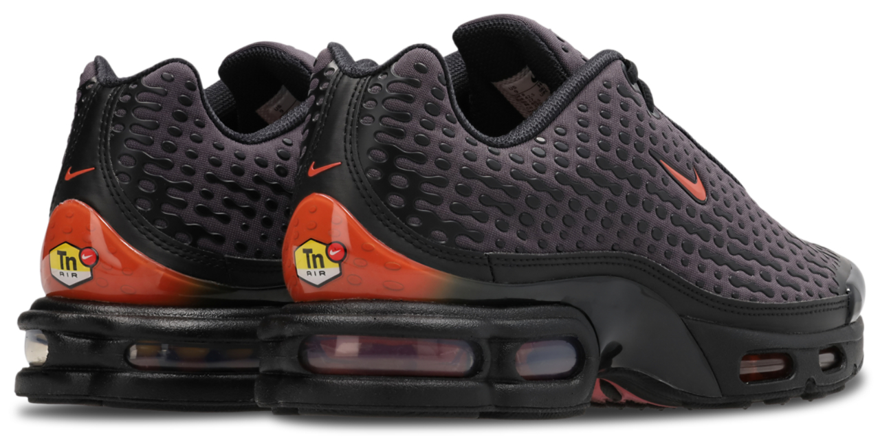 Nike Air Max Tuned 7 Image 3 of 8. Tap to open photo gallery.