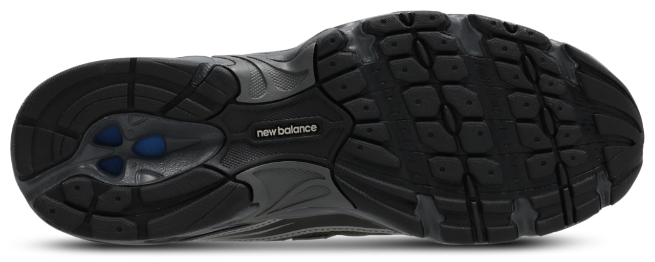 New Balance 740 Image 6 sur 7. Appuyez pour ouvrir la galerie de photos.