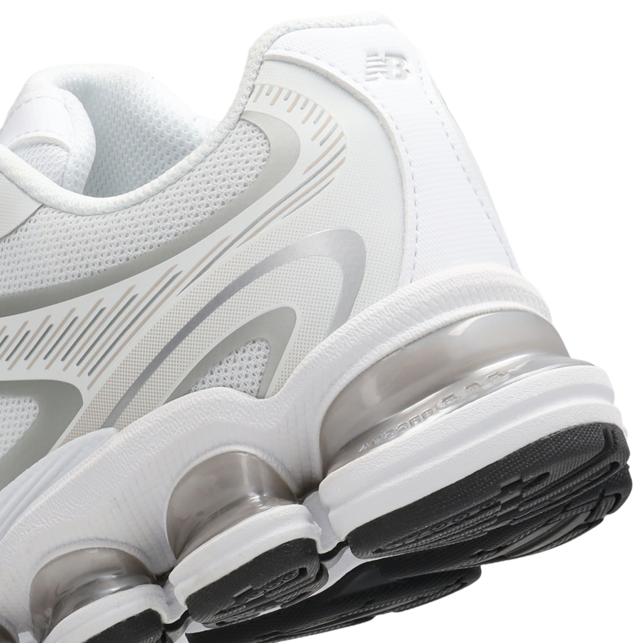 New Balance Abzorb 2000 Image 7 sur 8. Appuyez pour ouvrir la galerie de photos.