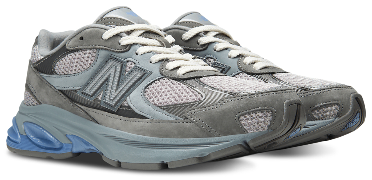 New Balance 2010 Image 2 of 5. Tap to open photo gallery.