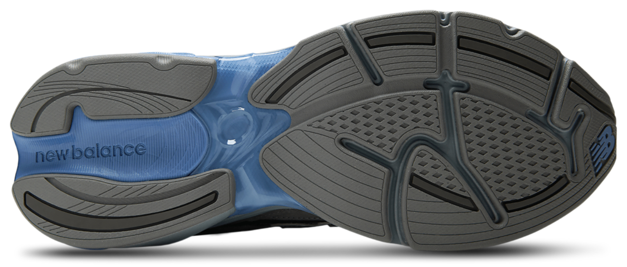 New Balance 2010 Image 5 of 5. Tap to open photo gallery.