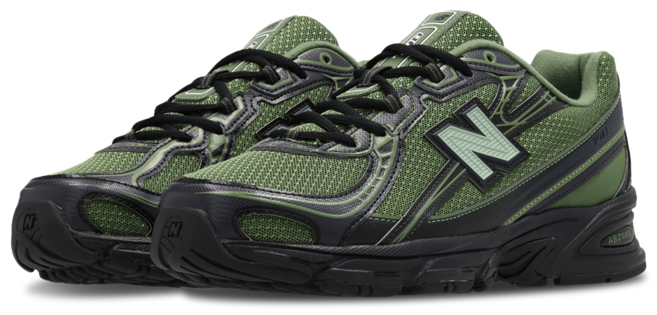 New Balance 740 Immagine 2 di 8. Tocca per aprire la galleria fotografica.
