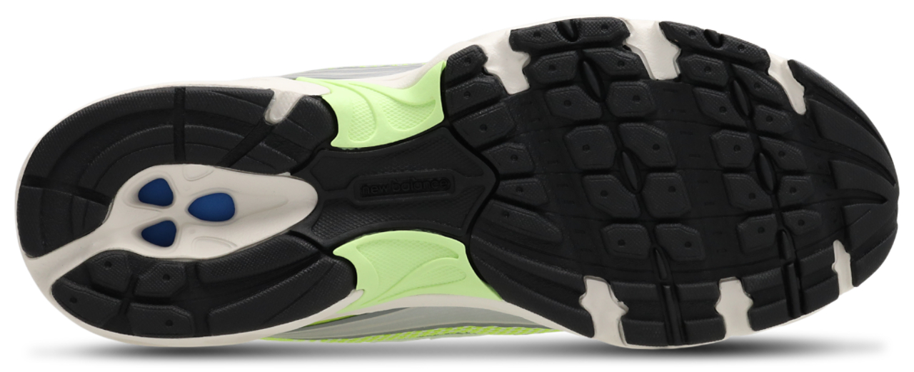 New Balance 740 Image 6 of 8. Tap to open photo gallery.