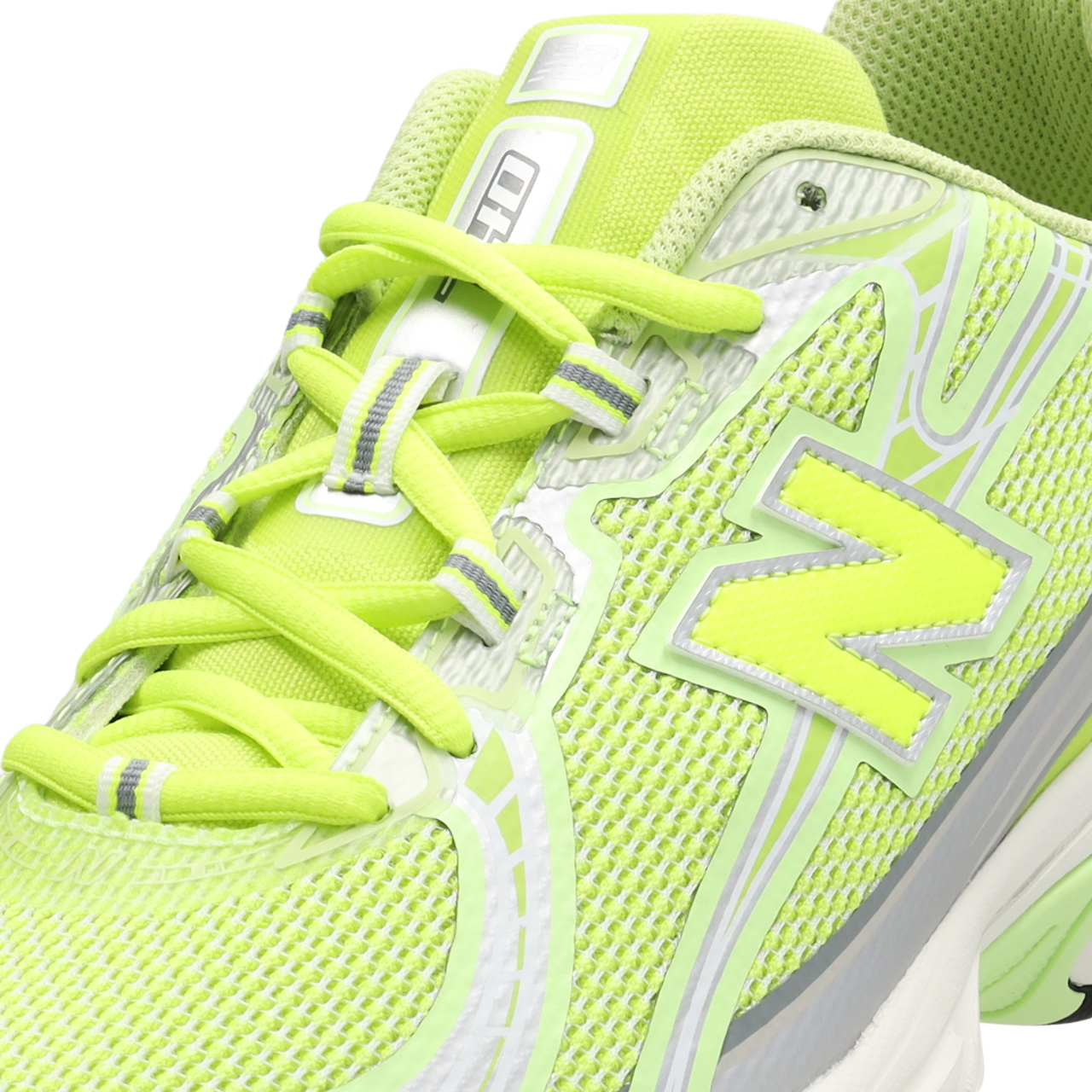New Balance 740 Image 8 of 8. Tap to open photo gallery.