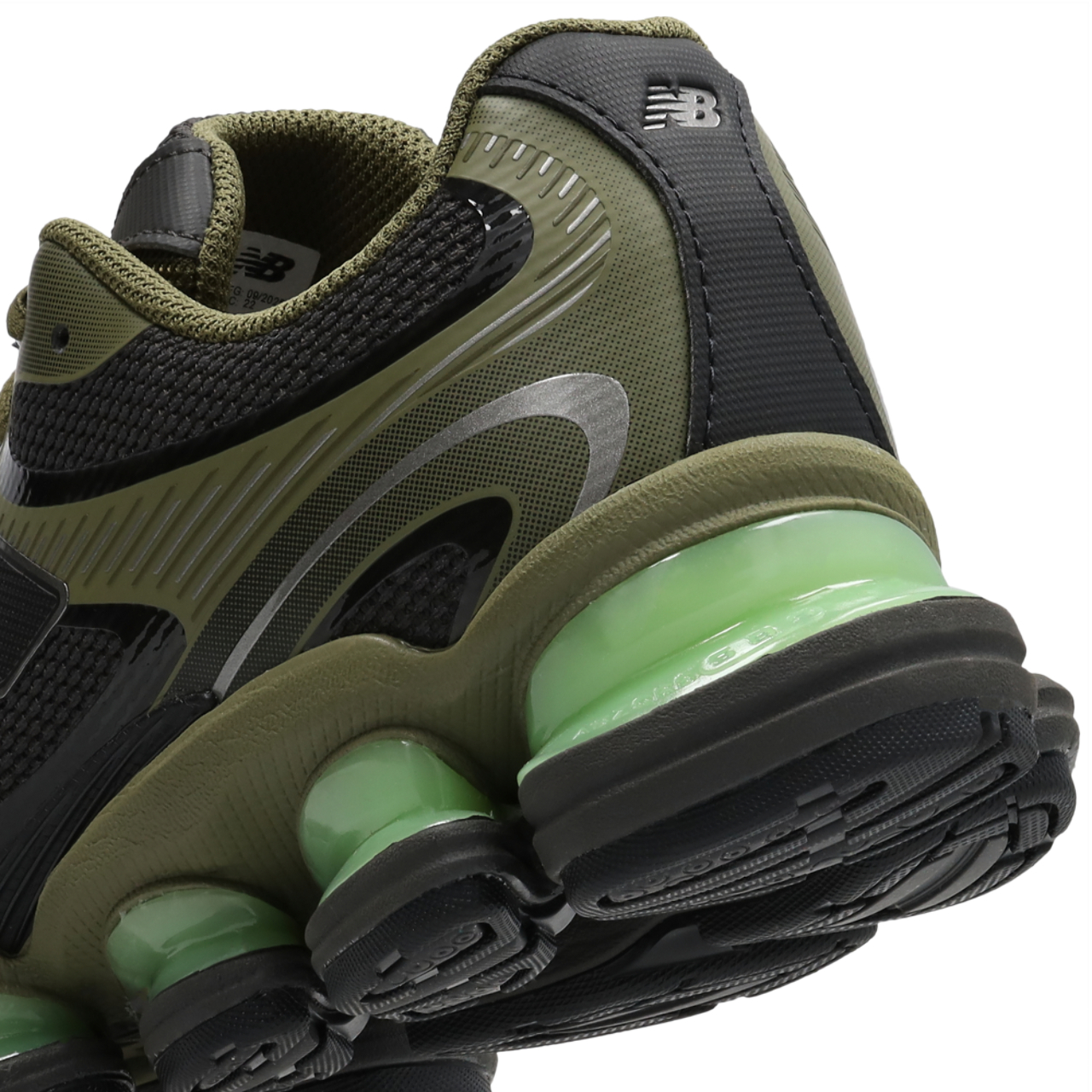 New Balance Abzorb 2000 Image 7 sur 8. Appuyez pour ouvrir la galerie de photos.