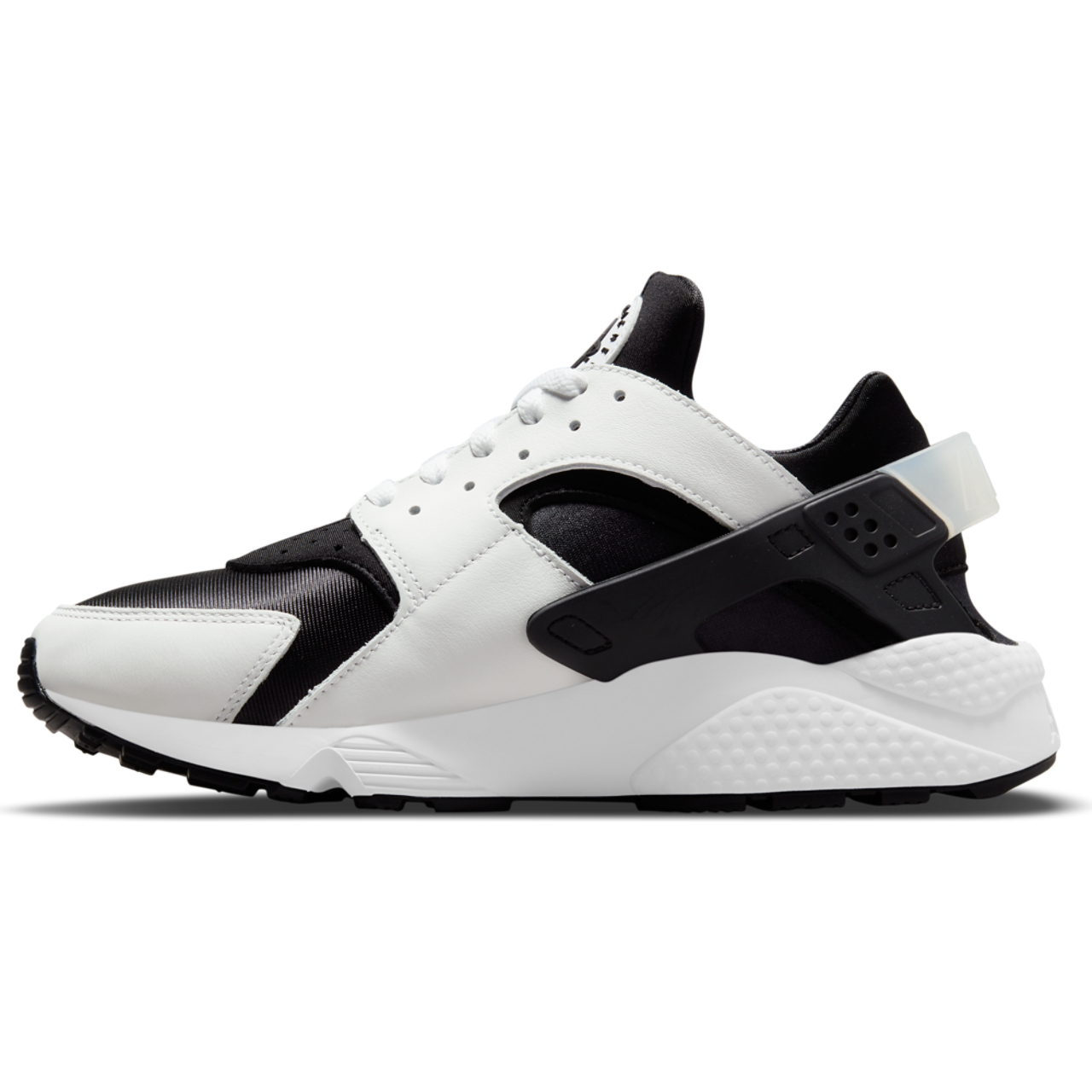 Nike Huarache Image 4 of 6. Tap to open photo gallery.