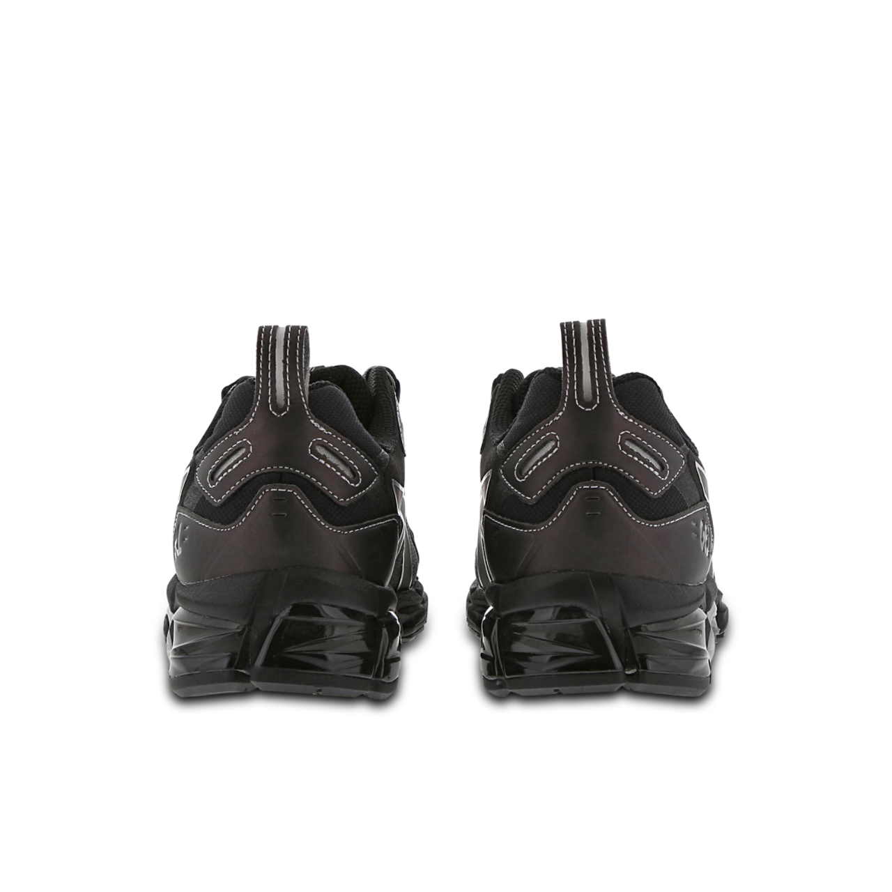 Asics GEL-QUANTUM 180 VI Image 3 of 7. Tap to open photo gallery.