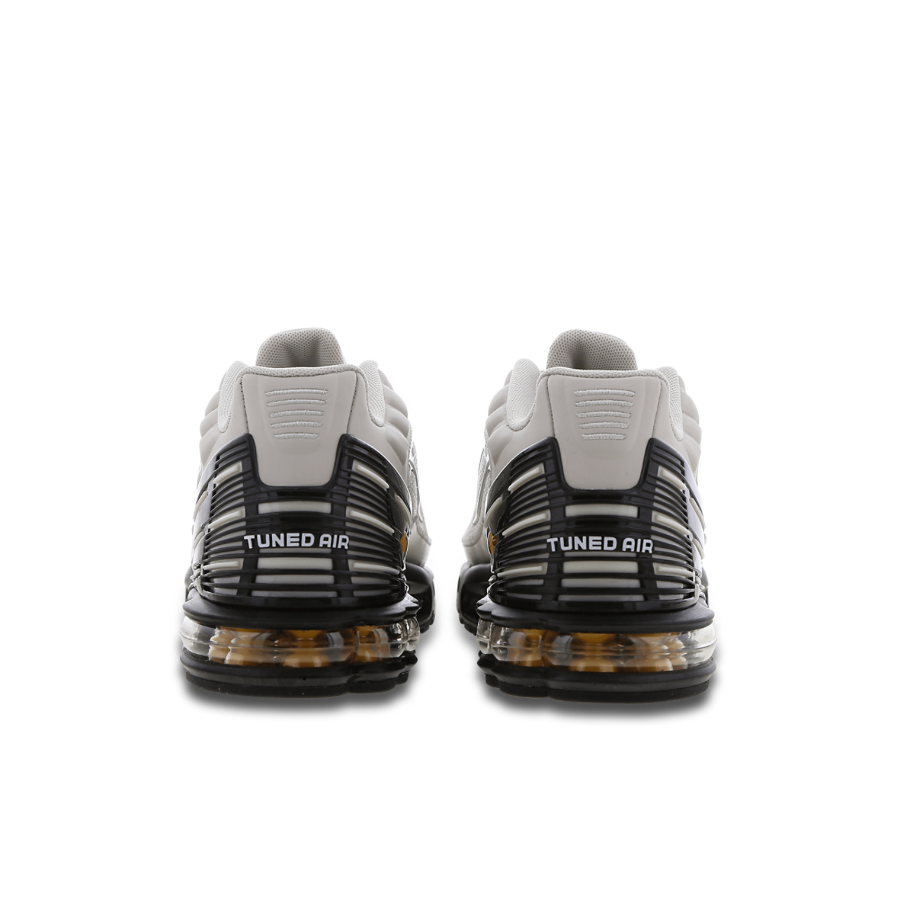 Nike Tuned 3 Image 3 of 7. Tap to open photo gallery.