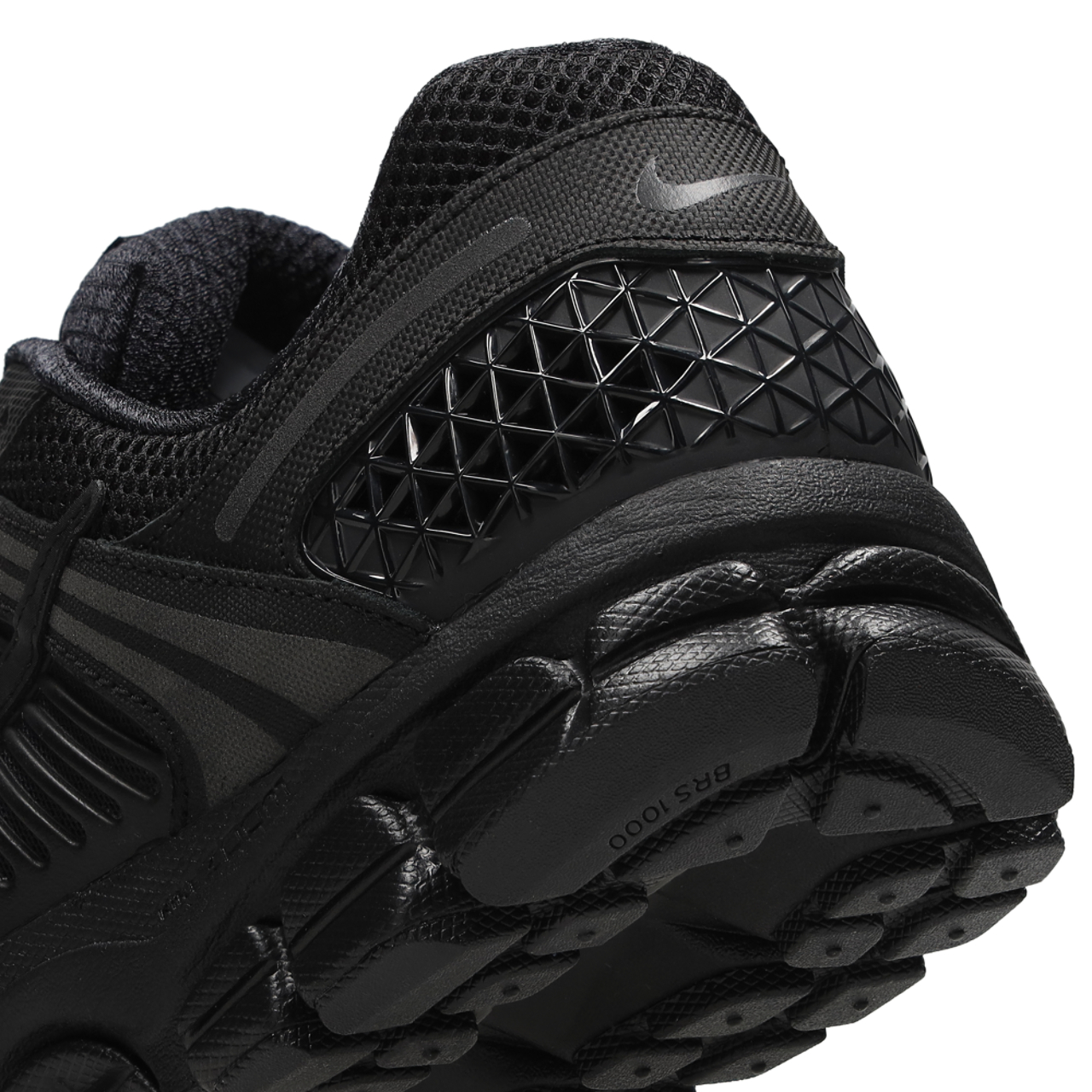 Nike Zoom Vomero 5 Image 7 of 8. Tap to open photo gallery.