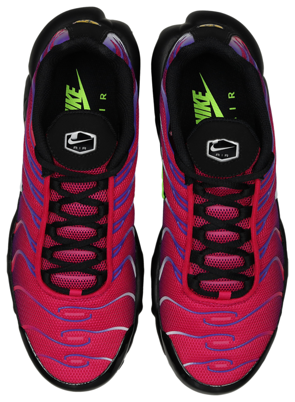 Nike Air Max Tuned 1 Image 6 of 8. Tap to open photo gallery.