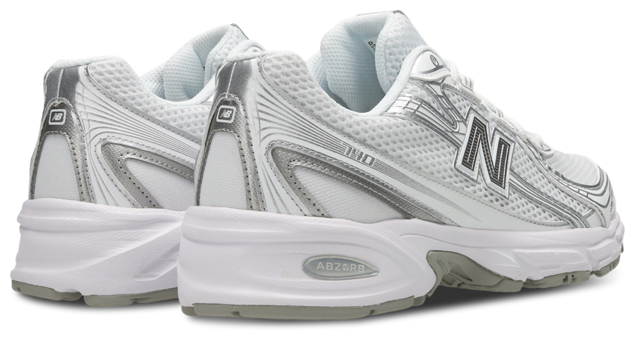New Balance 740 Afbeelding 3 van 7. Tik om de fotogalerij te openen..
