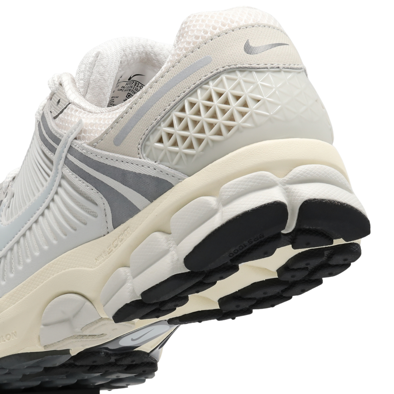 Nike Zoom Vomero 5 Bild 7 von 7. Antippen, um die Fotogalerie zu öffnen.