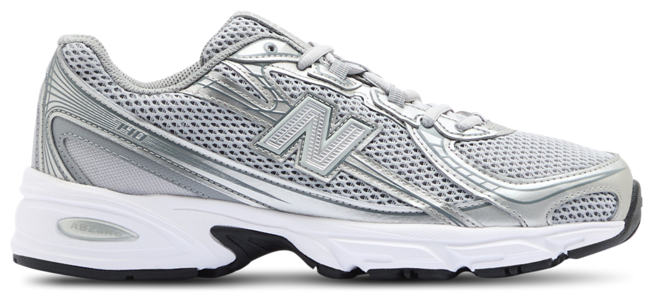 New Balance 740 Image 1 sur 6. Appuyez pour ouvrir la galerie de photos.