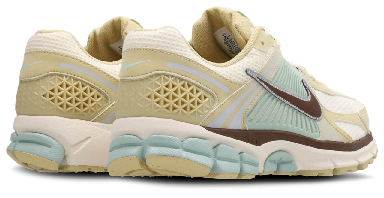 Nike Zoom Vomero 5 Image 3 sur 7. Appuyez pour ouvrir la galerie de photos.