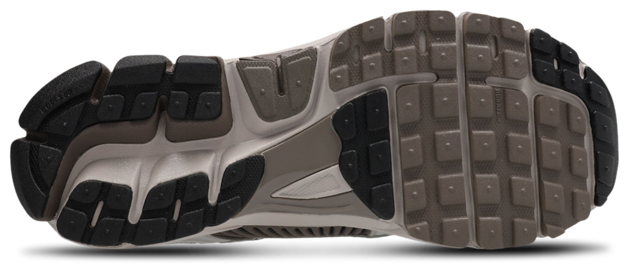 Nike Zoom Vomero 5 Afbeelding 6 van 7. Tik om de fotogalerij te openen..