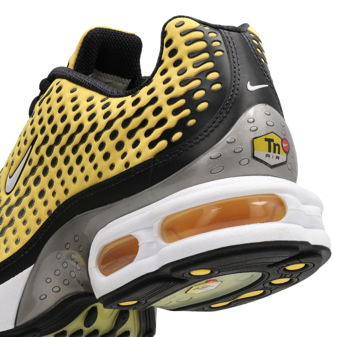 Nike Air Max Tuned 7 Image 7 sur 7. Appuyez pour ouvrir la galerie de photos.