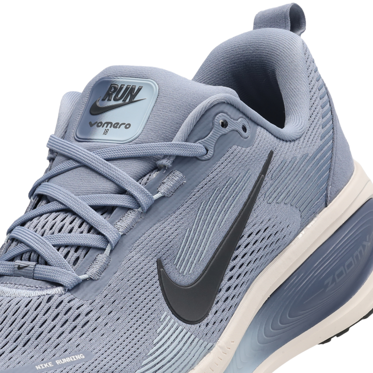 Nike Zoom Vomero 18 Bild 7 von 7. Antippen, um die Fotogalerie zu öffnen.
