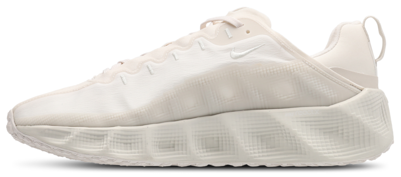 Nike Ava Rover Image 4 of 7. Tap to open photo gallery.
