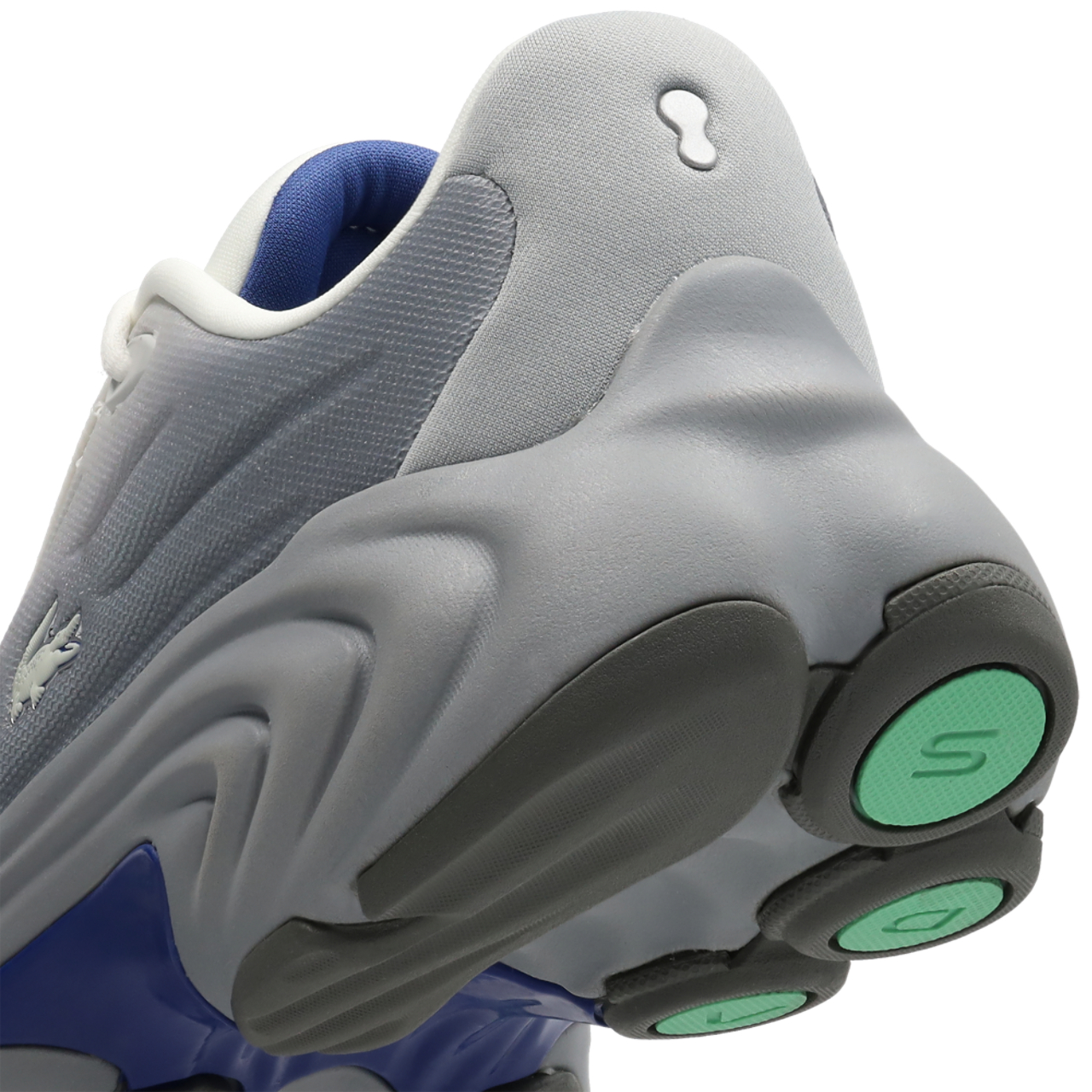 Lacoste Spinor Bild 8 von 8. Antippen, um die Fotogalerie zu öffnen.