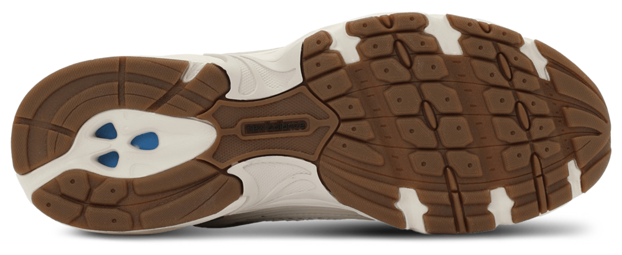 New Balance 530 Image 5 of 5. Tap to open photo gallery.