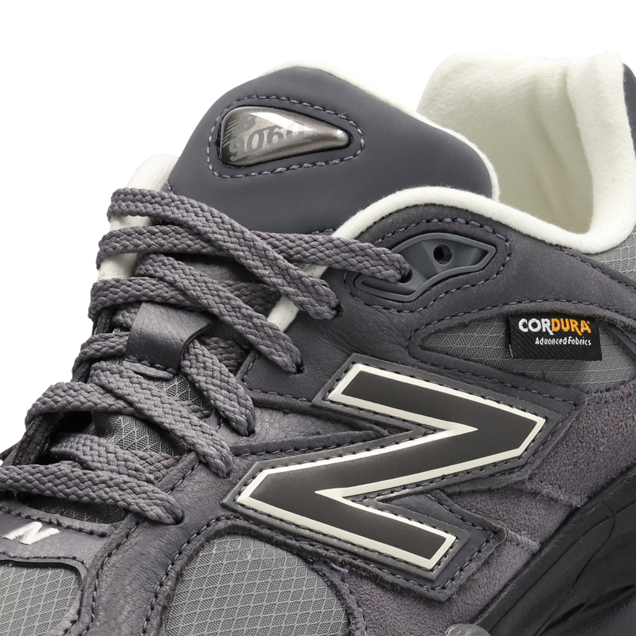 New Balance 9060 Image 8 sur 8. Appuyez pour ouvrir la galerie de photos.