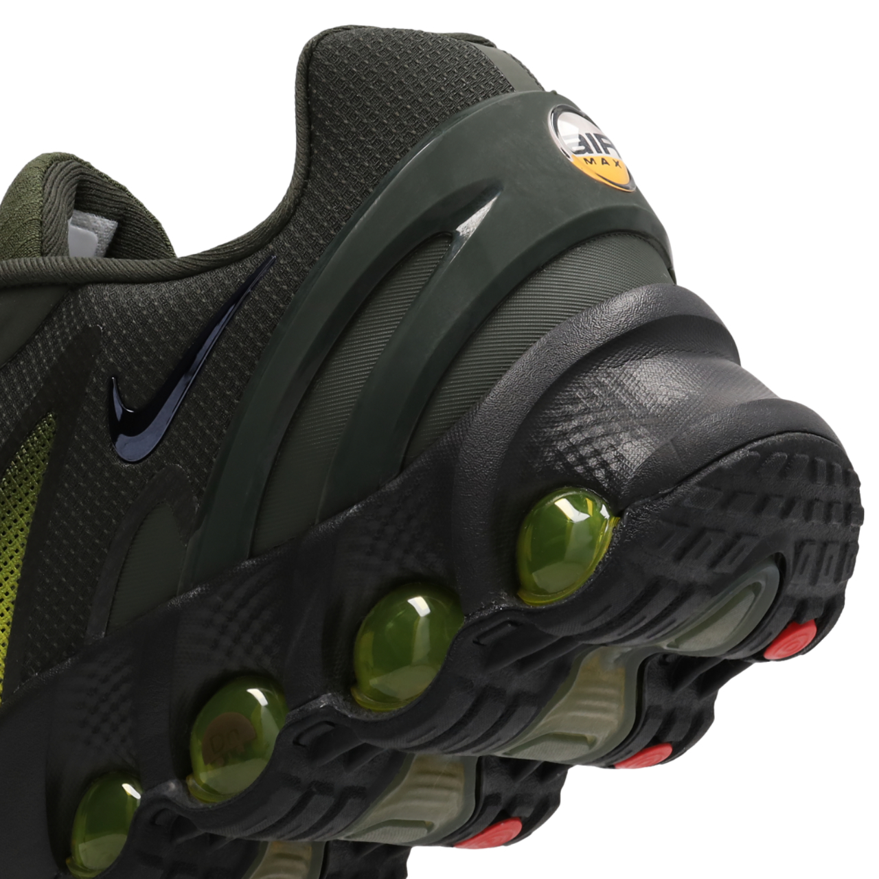 Nike Air Max DN8 Image 7 sur 8. Appuyez pour ouvrir la galerie de photos.